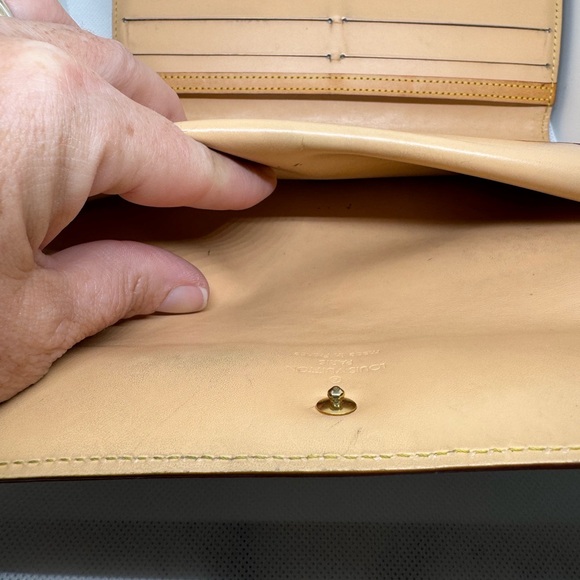 Louis Vuitton Murakami Wallet - Picture 6 of 11